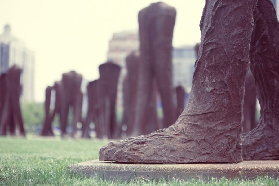 Abakany i inne formy przestrzenne. 90. rocznica urodzin Magdaleny Abakanowicz