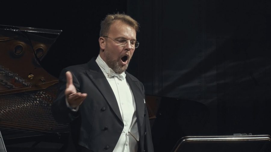 „Between Death & Love”. Nowa płyta Tomasza Koniecznego i Lecha Napierały