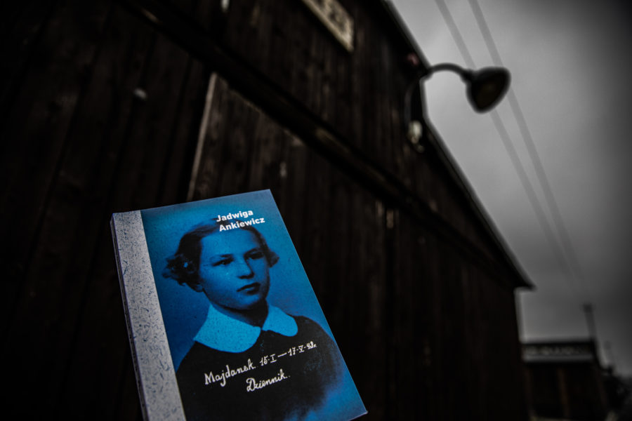 Polska Anna Frank. O dzienniku Jadwigi Ankiewicz pisanym w obozie na Majdanku