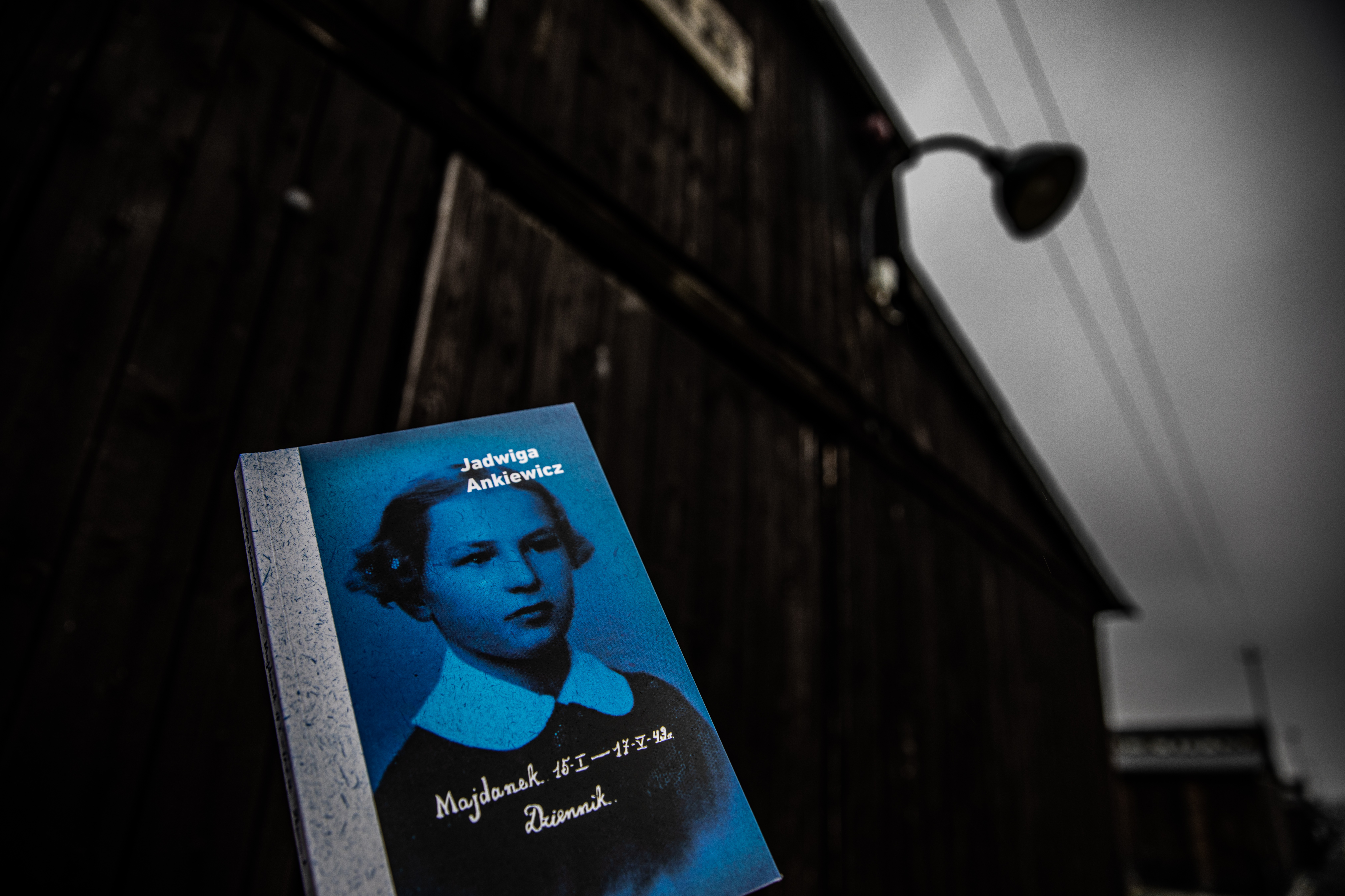 Polska Anna Frank. O dzienniku Jadwigi Ankiewicz pisanym w obozie na Majdanku