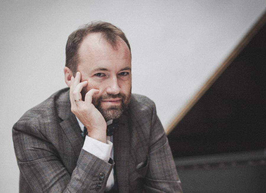 Piotr Sałajczyk o „na wskroś romantycznym” koncercie fortepianowym Władysława Żeleńskiego